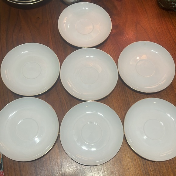 Dinner set - Picture 3 of 8